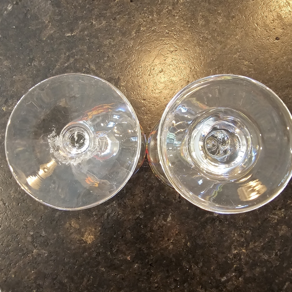 🐕 2 Birthday Wine Glasses 🐕 - Picture 6 of 7